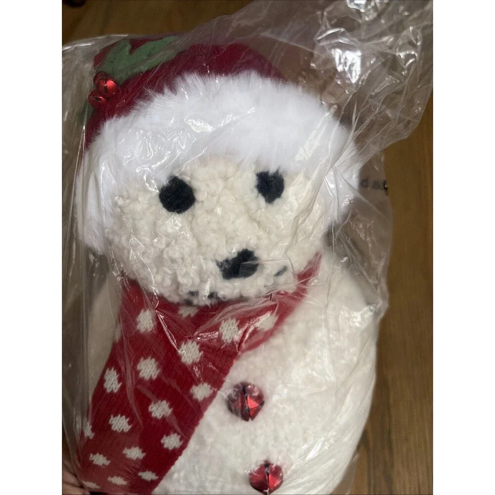 POTTERY BARN ARCHIE & ARLENE SNOWMAN Shaped Christmas Decor PILLOW SET OF 2 NWT